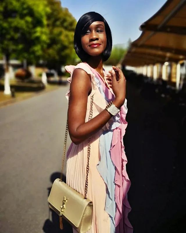 Aminata, 32 ans, plan cul à Les Angles