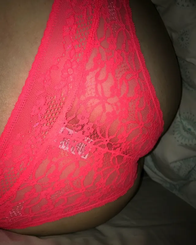 Hanane, 31 ans, plan cul à Le Pont-de-Beauvoisin