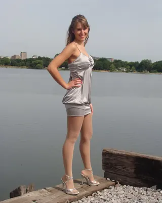 Léna, 27 ans, plan cul à Gex