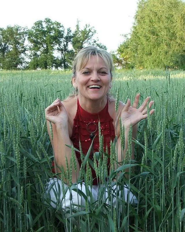 Nelly, 41 ans, plan cul à Villeneuve-la-Garenne